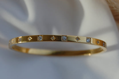 SOLE BANGLE ARMBAND